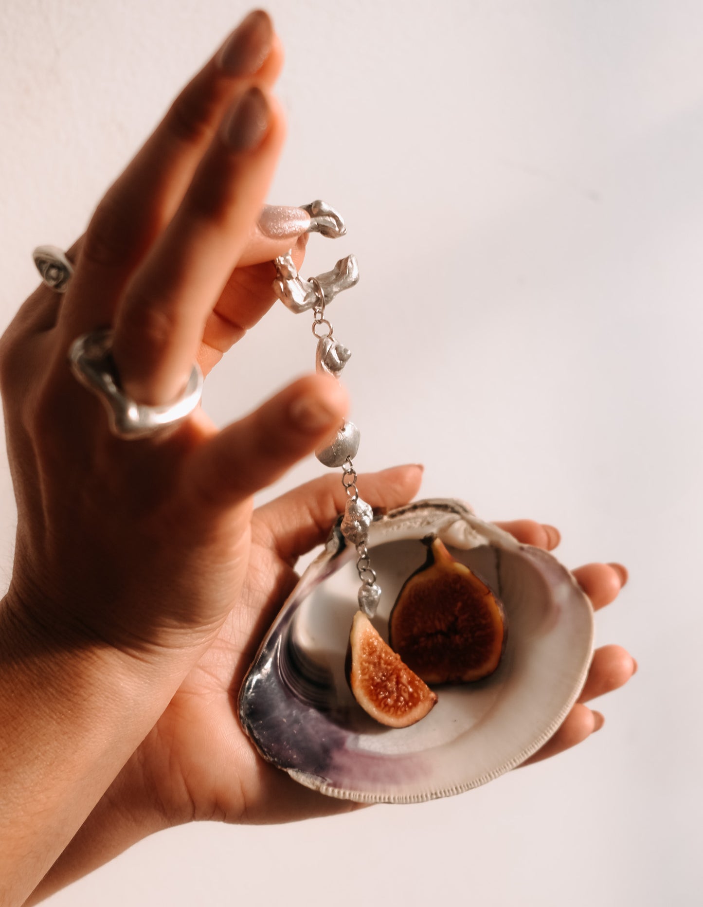 Poza + Conchas Ear Cuff