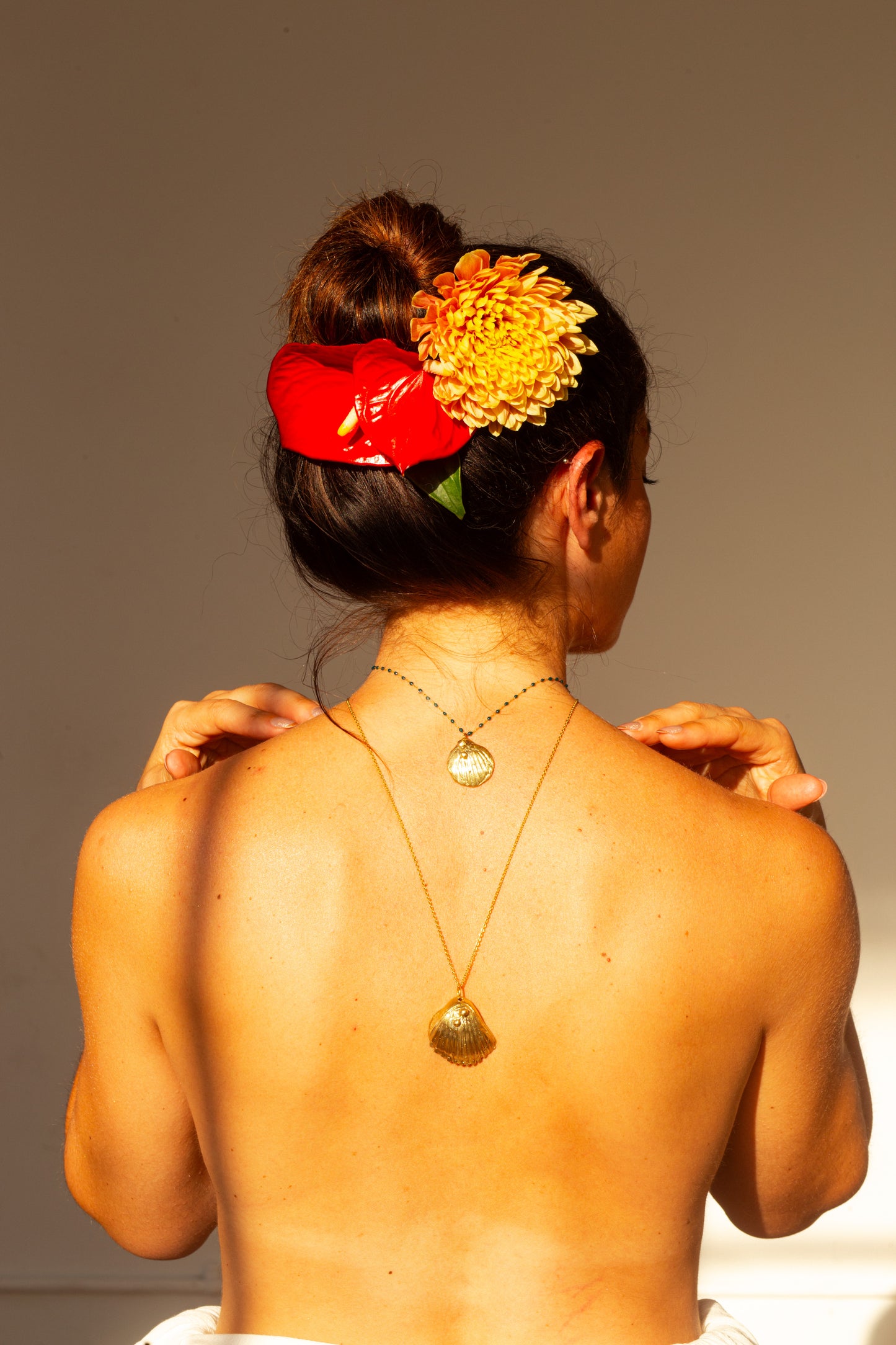 Shell Duo: Scallop + Lunarca Shell Pendants